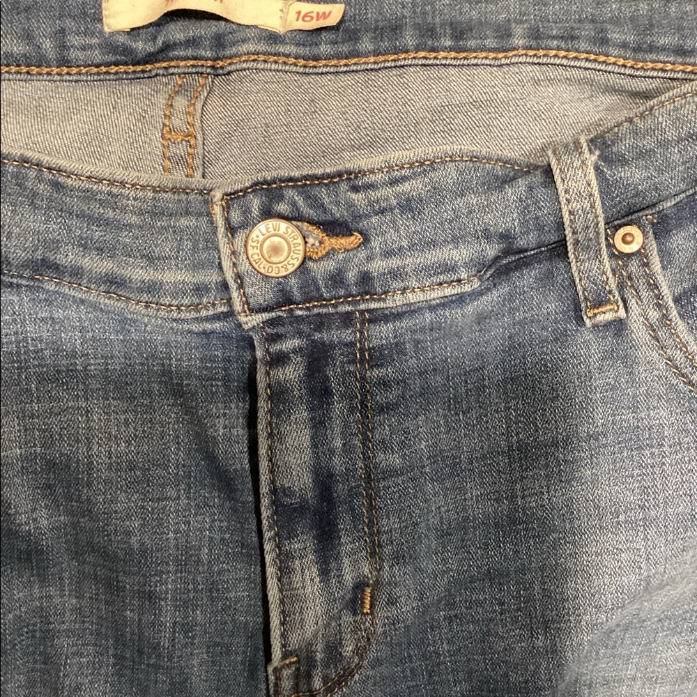 Levi’s jeans